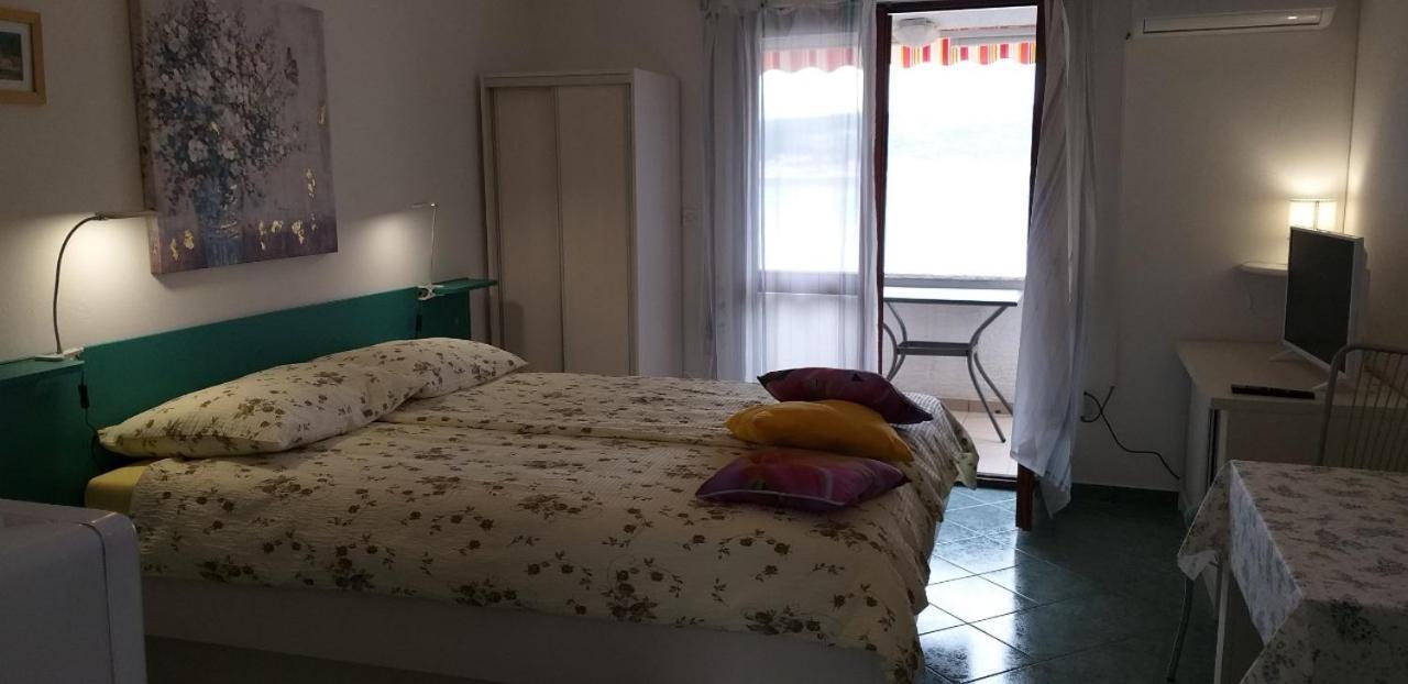 Villa Jaz Селине Экстерьер фото